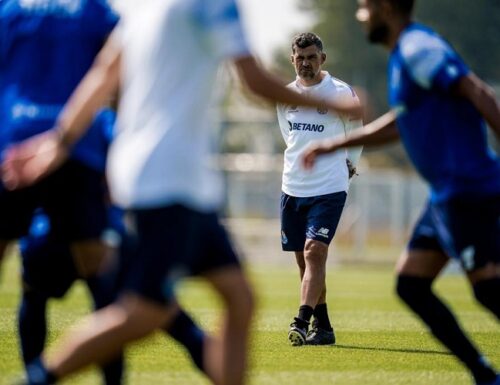 Falta de reforços no FC Porto “não é mau planeamento, é o clube estar ciente das dificuldades”